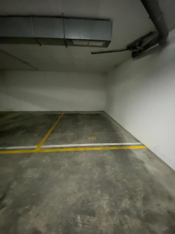 Apartamento estelar con piscina y garaje nervión Apartamento Sevilha Exterior foto