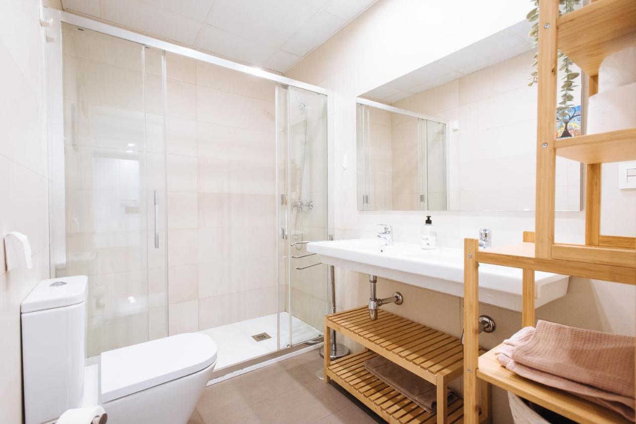 Apartamento estelar con piscina y garaje nervión Apartamento Sevilha Exterior foto