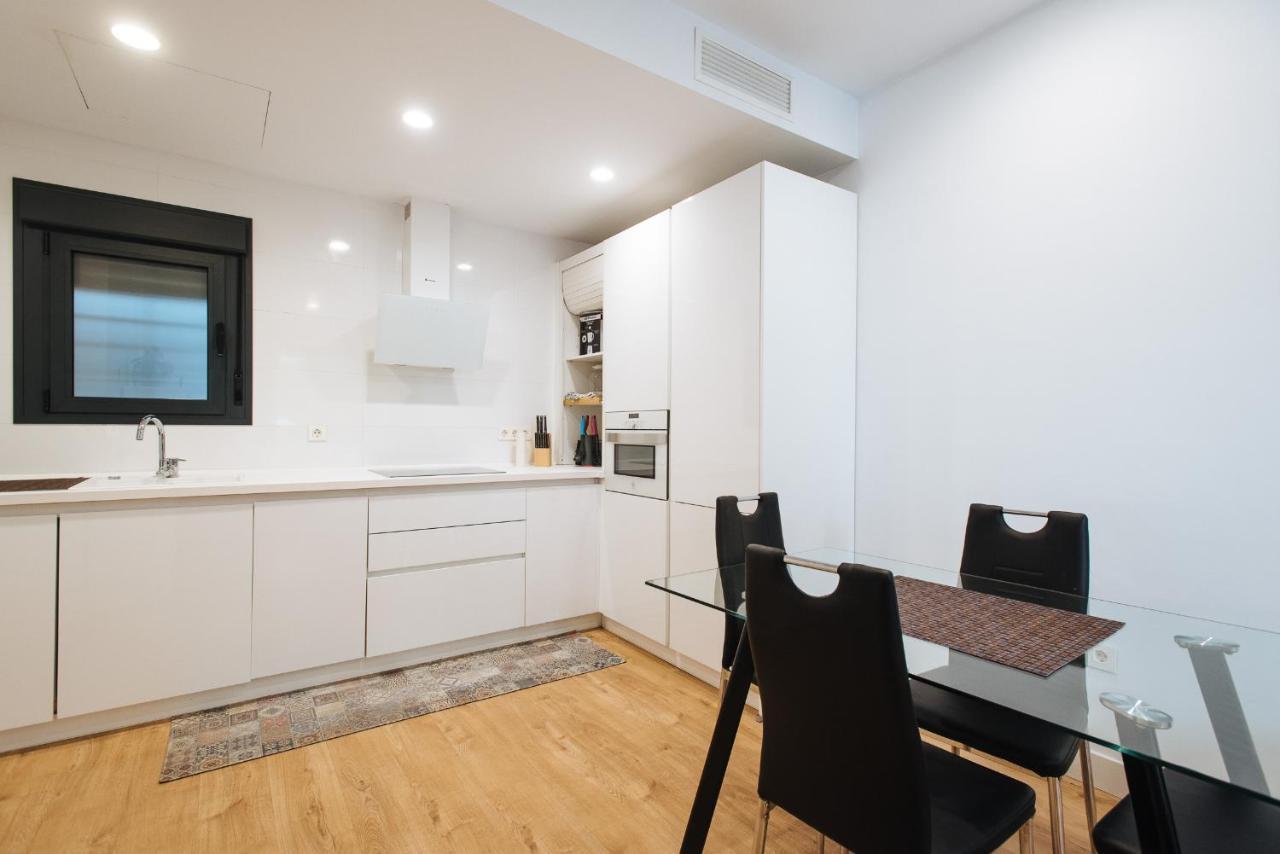 Apartamento estelar con piscina y garaje nervión Apartamento Sevilha Exterior foto