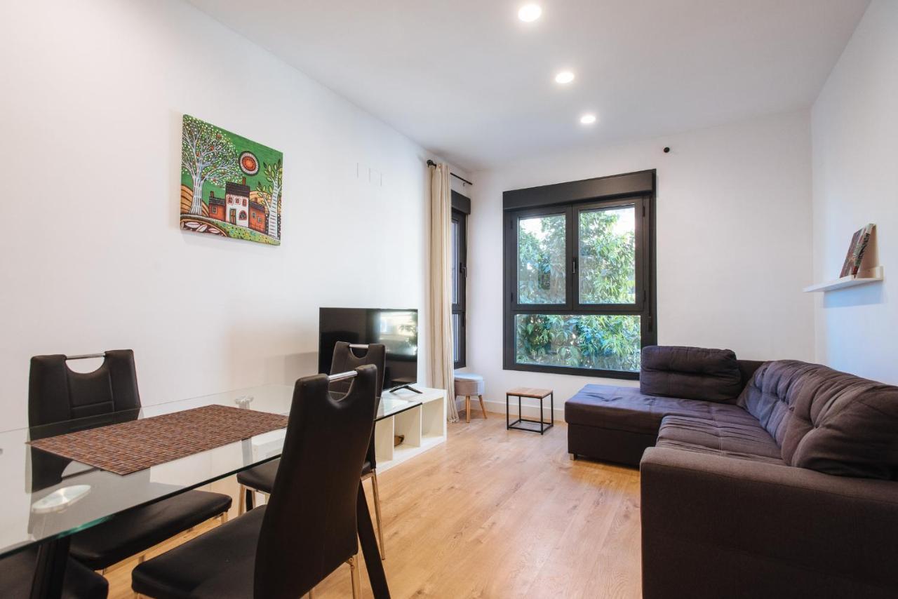 Apartamento estelar con piscina y garaje nervión Apartamento Sevilha Exterior foto