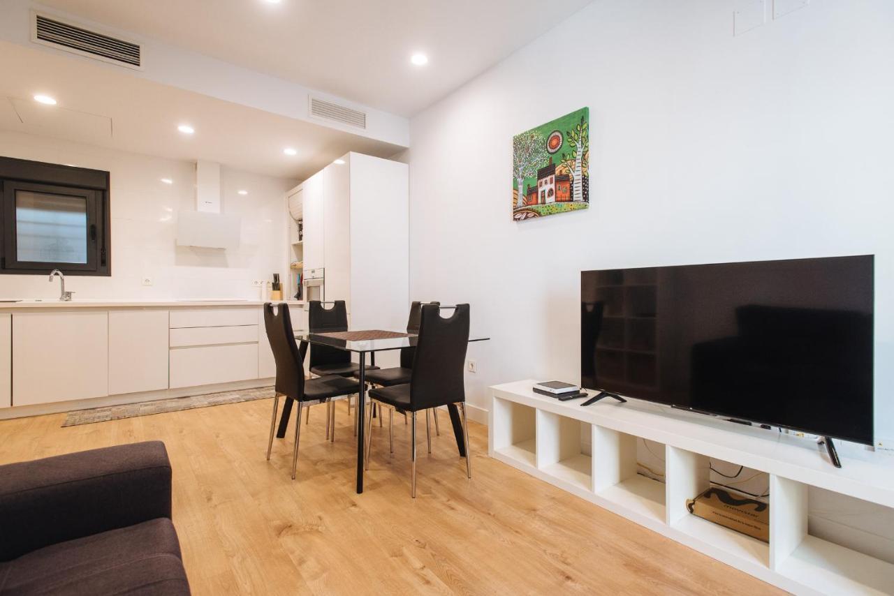 Apartamento estelar con piscina y garaje nervión Apartamento Sevilha Exterior foto